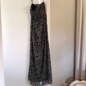 S sleeveless formal maternity maxi dress